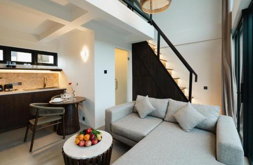 Sei Pinang Apartment | Duplex Living Canggu 2Floor Apartments with Pool Access