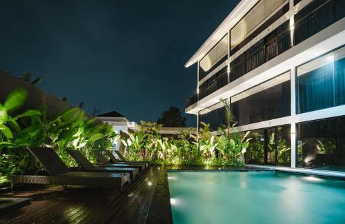Sei Pinang Apartment | Duplex Living Canggu 2Floor Apartments with Pool Access