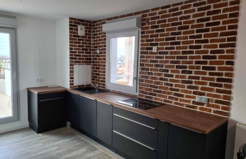 Romainville Apartment | DUPLEX OVERLOOKING PARIS 10 MIN FROM PORTE DES LILAS