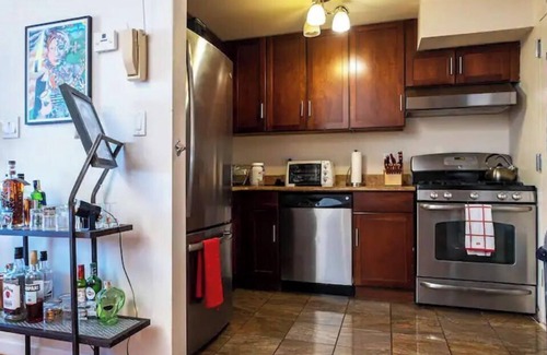 South Slope Apartment | Duplex Penthouse In The Sky w/360 Views & Hot Tub