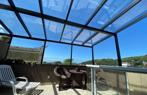 Centro Apartment | Duplex2 with sea view, 300 meters from Garopaba Beach!