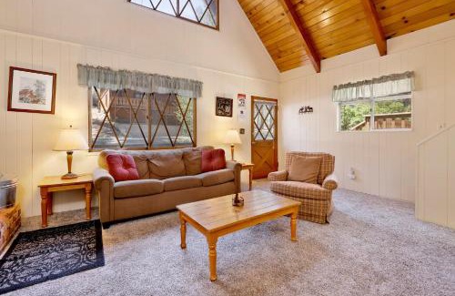 Moonridge House | Dusk to dawn #557
