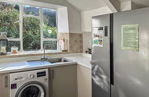 Christchurch Cottage | Duvale Priory - 9985
