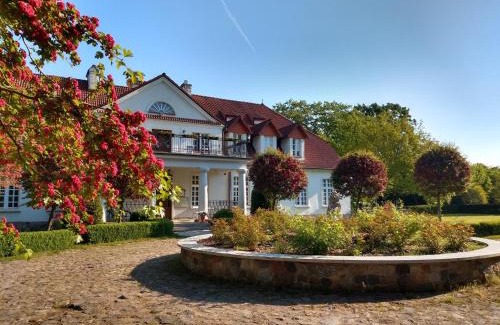 Bychowo Resort | Dwór w Bychowie