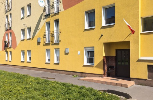 Brzezno Apartment | Dworska Apartment by Renters