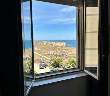 Grottasanta Apartment | Dyo Adelfia, elegante loft vista mare