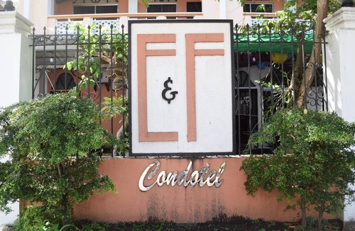 Kalibo Apartment | E & F Condotel