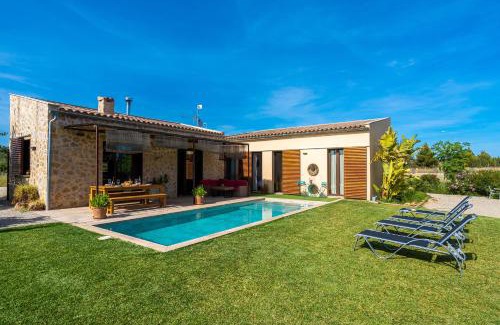 Inca House | E320 Can Rotxet by Mallorca Villa Selection