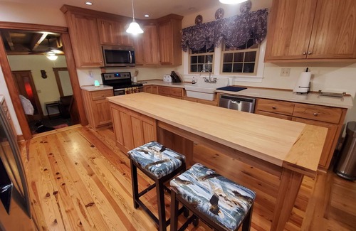 Sunset House | Eagle's Nest by Table Rock. Perfect for Hickers, Cyclers, and Swimmers.