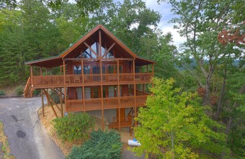 Gatlinburg - Pigeon Forge House | Eagle's View #356