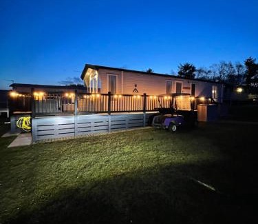 Swarland Apartment | Eagles View - 2 bed hot tub lodge with free golf, NO BUGGY