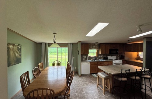 Ellicottville House | Early check-in, Late checkout: spacious 4-bedroom 3-bath house in Ellicottville