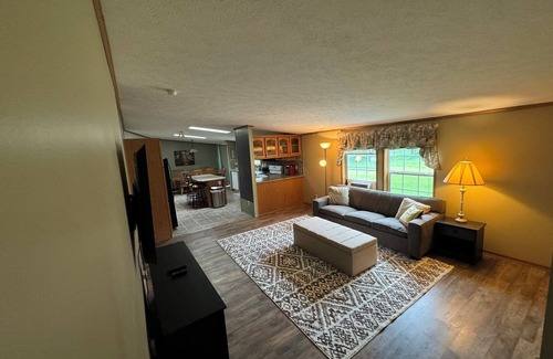 Ellicottville House | Early check-in, Late checkout: spacious 4-bedroom 3-bath house in Ellicottville