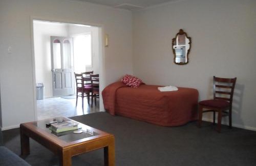 Upper Riccarton Hotel | Earnslaw Motel
