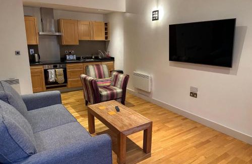 South Cliff Apartment | Easby Hall 24