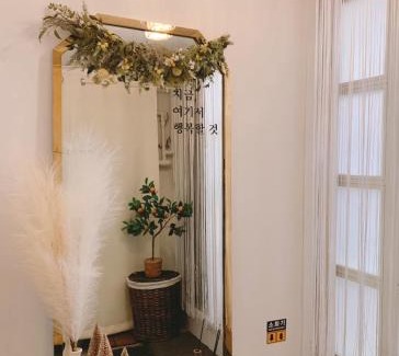 Wonhyoro-dong Villa | Easel House