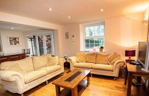 East Ayton Hotel | East Ayton Lodge Hotel