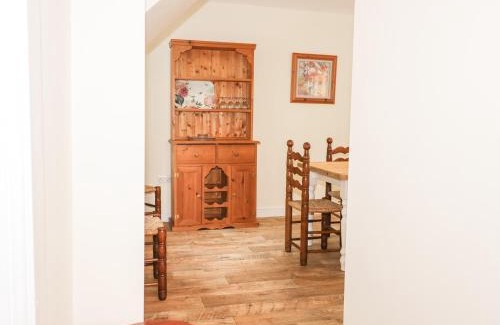 Walkerburn House | East Lodge