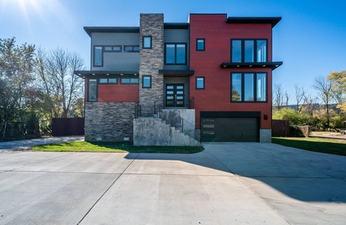 Talbot's Corner House | East Nashville 4 Bedroom Home by Redawning