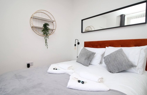 Newport Apartment | Eastern Way 1 by Tŷ SA in Newport