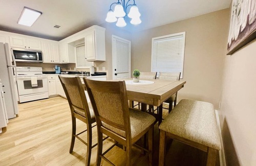 Hammond Apartment | Eastgate 14A beautiful townhouse