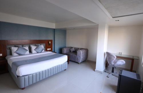 Madhapur Hotel | Eastin Hotels- Madhapur