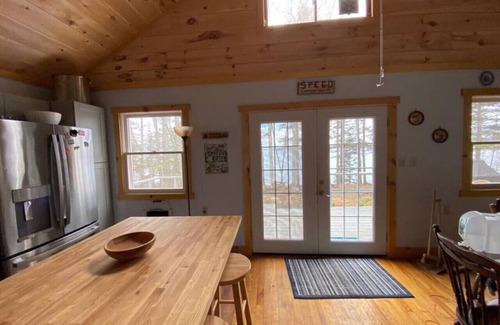 Deer Isle Cottage | Eastman's Seaside Cottage with Private Beach