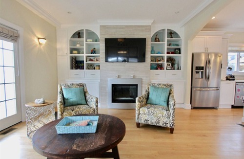Easton's Point House | Easton's Point Modern & Bright Home- Now Available 2025 - June thru Labor Day