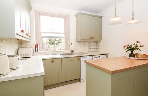 Matlock Cottage | Eastview