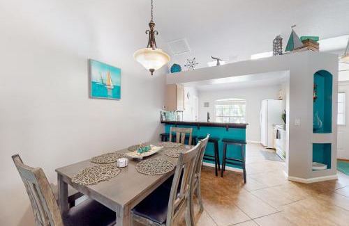 Lakewood Park House | Eastwood Hideaway