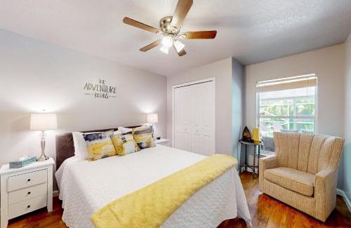 Lakewood Park House | Eastwood Hideaway