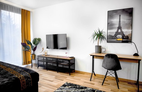 Srodmiescie Apartment | Easy Rent Apartments - Silver 8