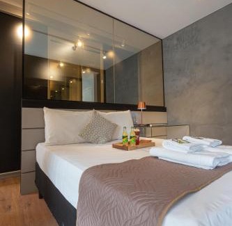 Campo Belo Apartment | Easy Star - Studio Encantador ao lado do Aeroporto de Congonhas - YY01G