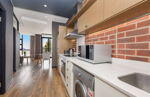 Greater Johannesburg Metropolitan Area Apartment | Easy Stay - The Vantage