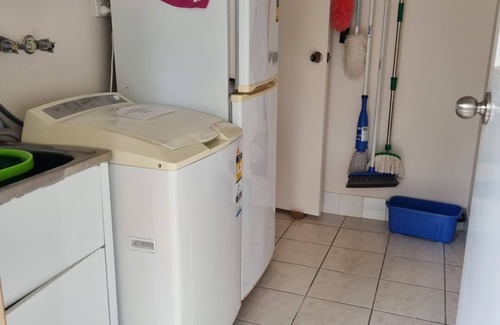 Tin Can Bay House | Easy walk to foreshore and central to all that Tin Can Bay has to offer!