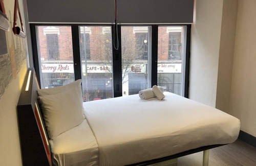Theatreland Birmingham Hotel | easyHotel Birmingham