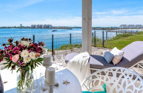 Kappeln Apartment | Ebbe und Flut- direkt am Wasser, Hafenblick, Fahrstuhl, Sauna, ueberdachte Terrasse