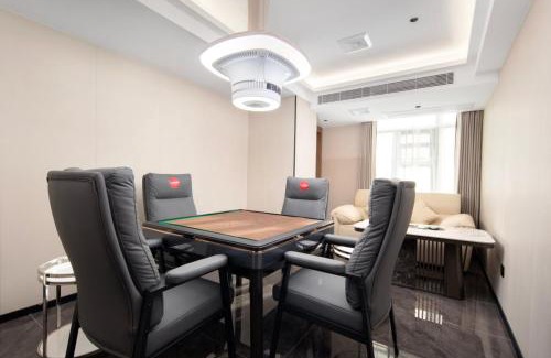 Long Hua Hotel | Echarm Hotel Haikou Friendship Sunshine City Wanlvyuan Branch