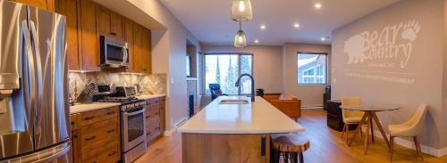 Sun Peaks House | Echo Landing #12 by Bear Country