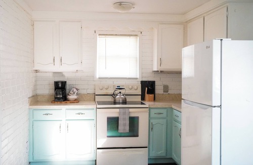 Sheboygan Apartment | Eclectic 3-BR Lower w King Bed & Pack-n-Play & Fire Pit near Lake MI