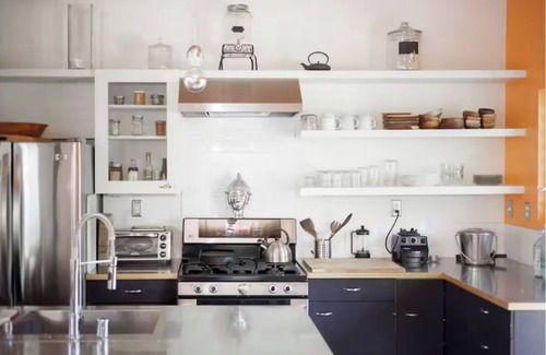 Kehena House | Eco-Farm Tropical Modern Loft