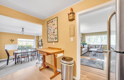 Athmar Park House | Eco-Friendly 2BR Bungalow w/Garden Oasis+ Office space