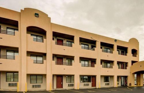 Canyon Acres Hotel | Econo Lodge Albuquerque East