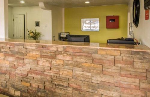 Canyon Acres Hotel | Econo Lodge Albuquerque East