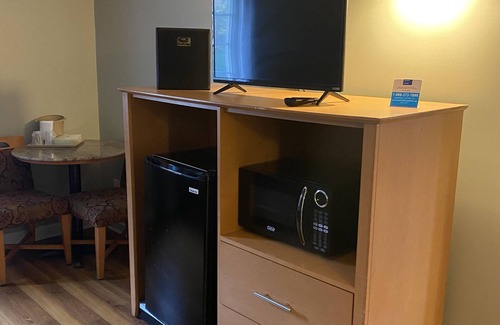 Niagara Falls Hotel | Econo Lodge At The Falls North