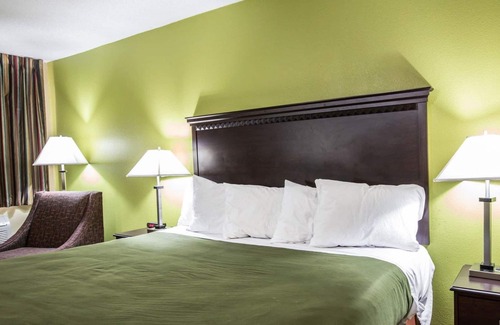 Asheville Hotel | Econo Lodge Biltmore