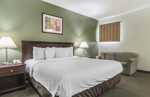 Huntsville Hotel | Econo Lodge