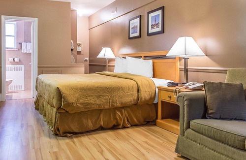 Downtown Ottawa Hotel | Econo Lodge Downtown Ottawa