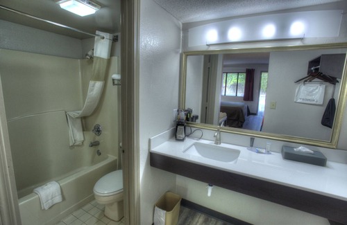 Helen Hotel | Econo Lodge Helen
