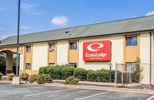 Matthews Hotel | Econo Lodge Inn & Suites Matthews - Charlotte